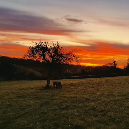別荘 De 95m2 Au Coeur Du Pays D'auge, En Normandie Avec Piscine Et Jacuzzi